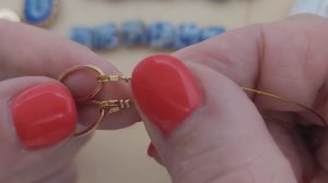 Колье своими руками. Бусины из соединительных колечек. Как собрать колье на ювелирный тросик