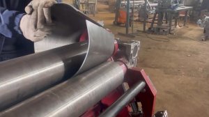 Вальцы четырехвалковые электромеханические SBX-V610x6 для конуса