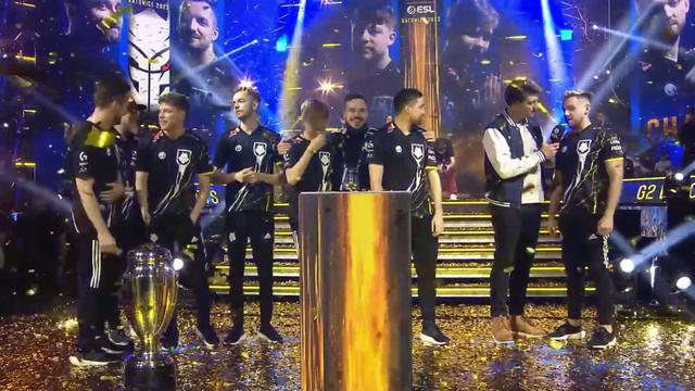 G2 HATED FOR A FLAG PHOTO AGAIN! World’s reaction to G2’s victory. NIKO CRYING смотреть онлайн