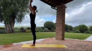 Сурья Намаскар или Поклонение Солнцу. Утренний комплекс