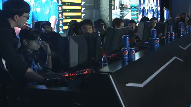 CS:GO: momento em que Forsaken é pego com software fraudulento смотреть онлайн