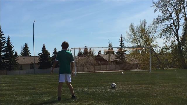 Football Freestylers HD Official Channel Trailer смотреть онлайн