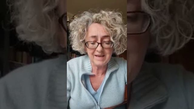 Un testo per la pace: Maria Pompea Testa legge la sua poesia. смотреть онлайн