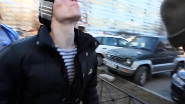 Russian Gangsters Show Off Their Hilarious Dance Moves смотреть онлайн