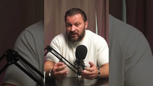 КАК ЗАСТАВИТЬ МУЖЧИНУ СКУЧАТЬ? смотреть онлайн