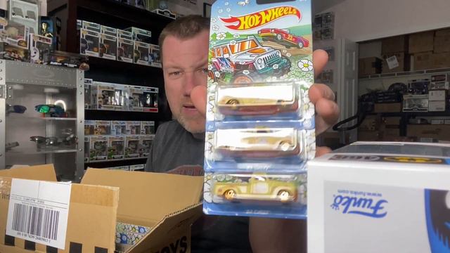 Unboxing Funkos and Hot Wheels 2/4/23 смотреть онлайн