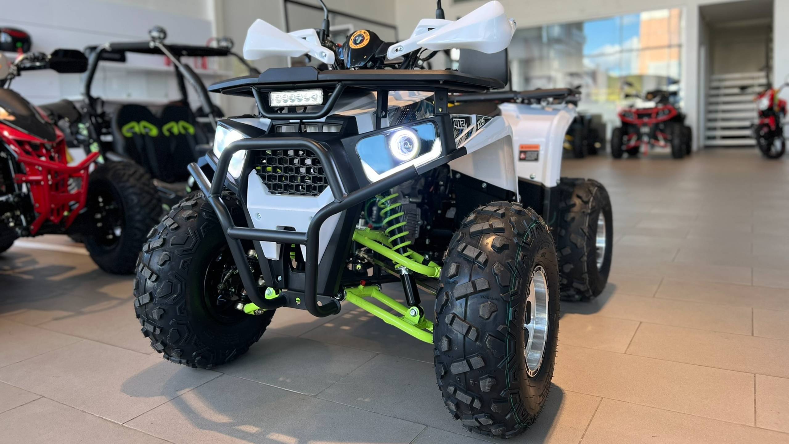 Квадроцикл ATV Armour 125 Pro визуальный обзор комплектации смотреть онлайн