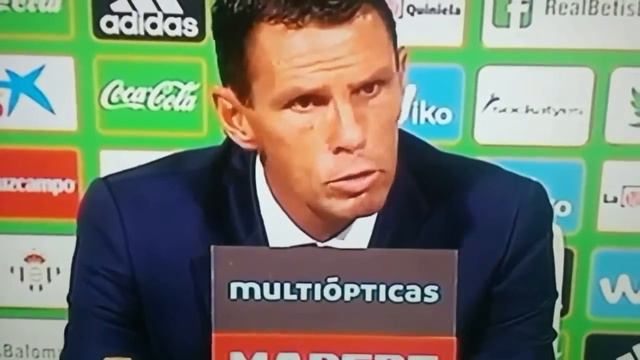 Somos el Real Betis Balpompie lo demás importa poco (Gustavo Poyet) смотреть онлайн