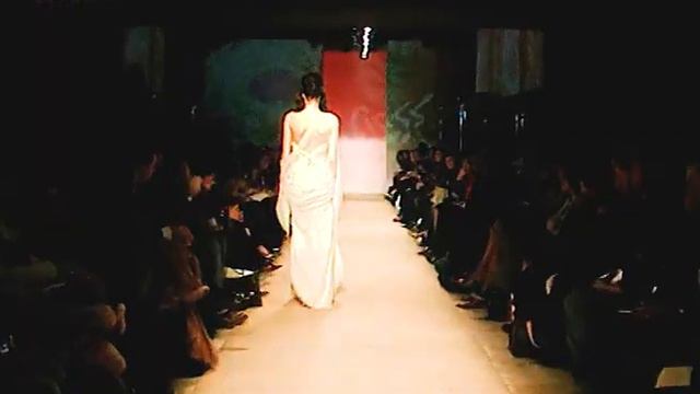 MARELLA FERRERA Spring 2005 Haute Couture - Fashion Channel смотреть онлайн