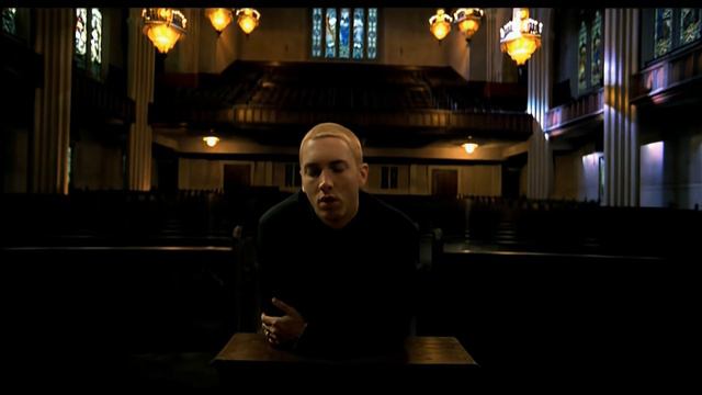 Eminem - Cleaning Out My Closet (Explicit) [8K Remastered] смотреть онлайн