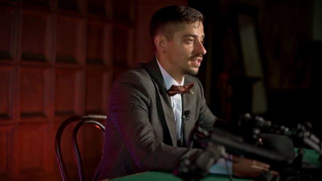 Является ли АРБАЛЕТ самым ОРИГИНАЛЬНЫМ ПОДАРКОМ? | Что подарить МУЖЧИНЕ? смотреть онлайн