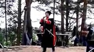 едут казаки по Берлину