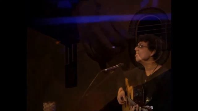 Pedro Guerra - De menos (En vivo) смотреть онлайн
