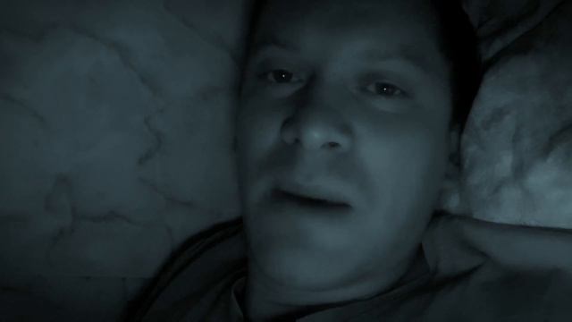 Галки и голуби в комнате. Весёлая ночь с Мартой смотреть онлайн