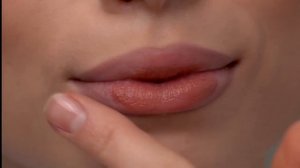 Как быстро накрасить губы. Тинт и карандаш для губ OK Beauty для естественного макияжа.