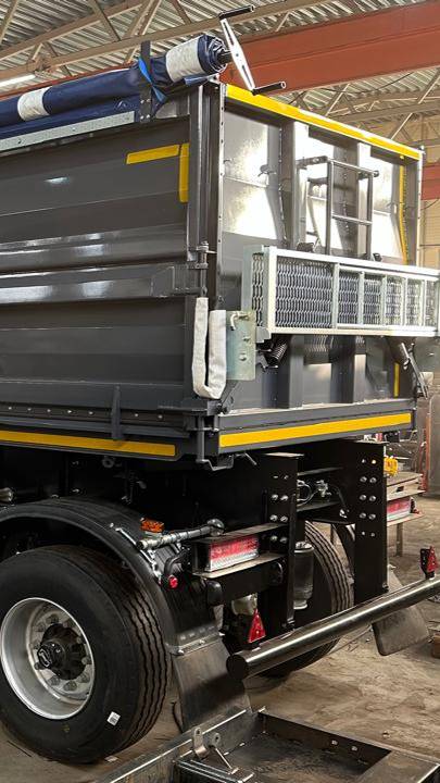 Два кузова - один полуприцеп! смотреть онлайн