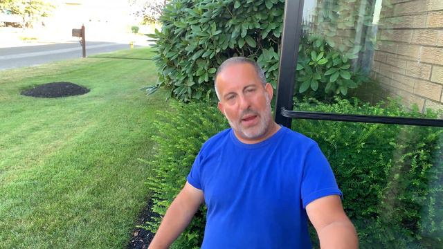 Subscribe To "The Angry Bagel Guy" Chris Morgan [OFFICIAL CHANNEL] смотреть онлайн