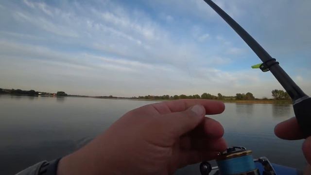 За вечерним окунем смотреть онлайн