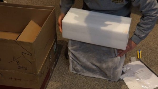 Tubes. Solid State. DAC. Cayin CS-100 Unboxing