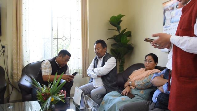 Nomination paper file by Leisemba Sanajaoba,titular king of Manipur as BJP Candidate for the upcomi смотреть онлайн