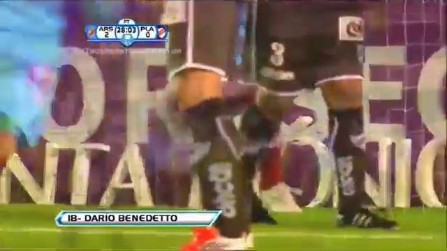 COMPACTO DARIO BENEDETTO смотреть онлайн