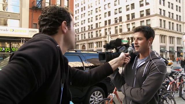 Billy On The Street - S02E12 - The Rally to Raise Awareness of Nicole Kidman, with Kristen Johnston смотреть онлайн
