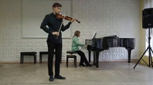Ф М  Верачини Ларго