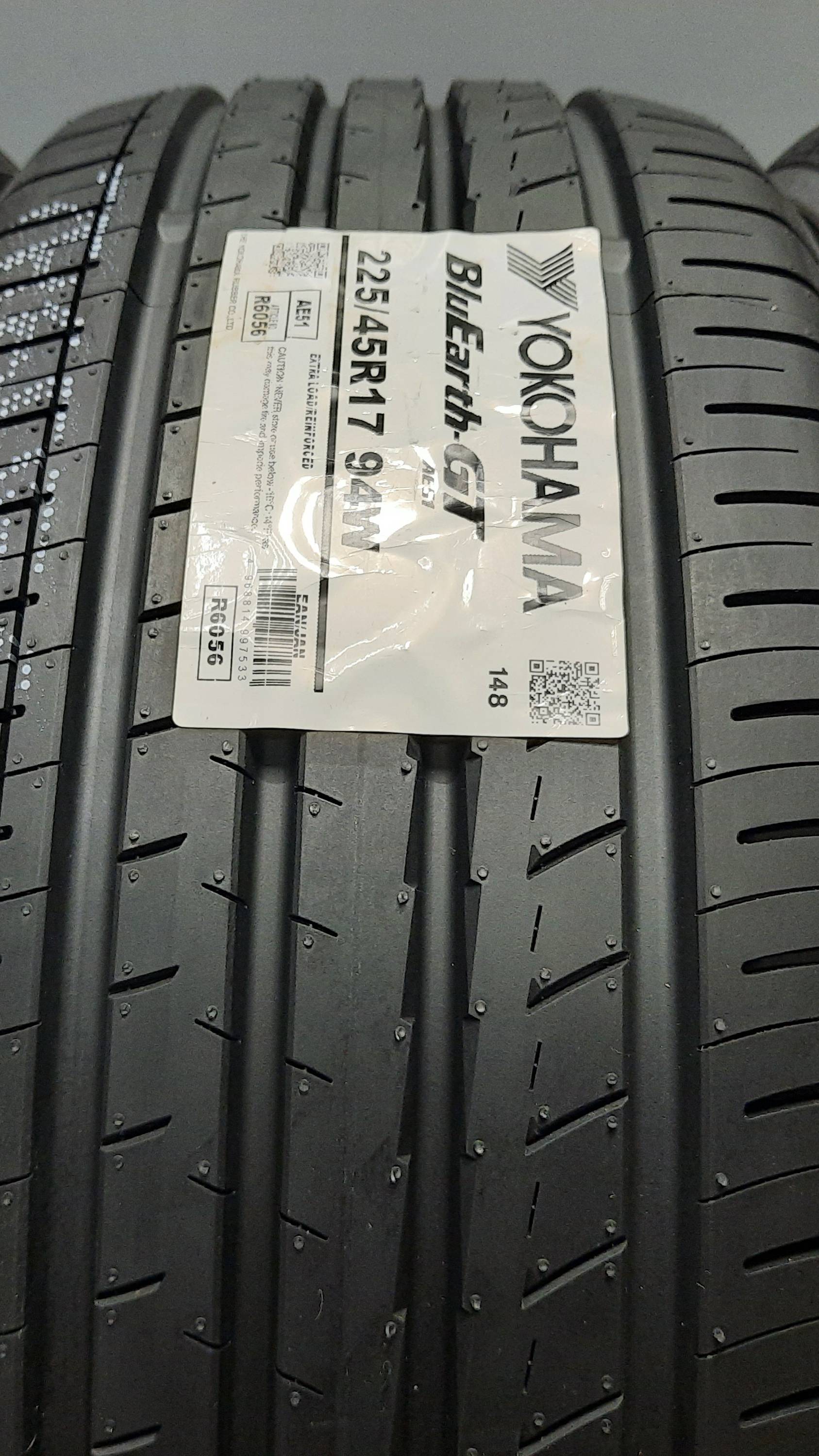 Yokohama BluEarth-GT AE51 225/45 R17 94W