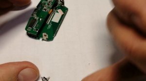 Замена дисплея на ножках Starline B9