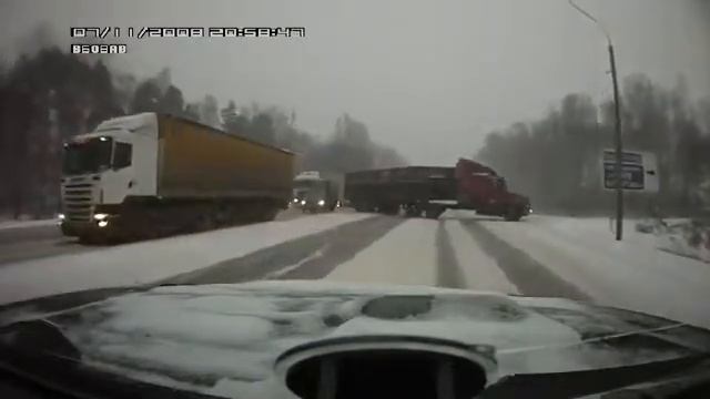 Реально повезло (оригинал от автора!!) смотреть онлайн