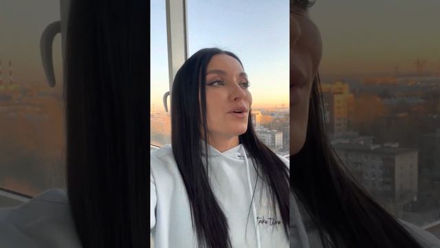 Марина Бриз, поздравляет группу Русский Шансон и её директора Артёма Юдина с 6-летием смотреть онлайн