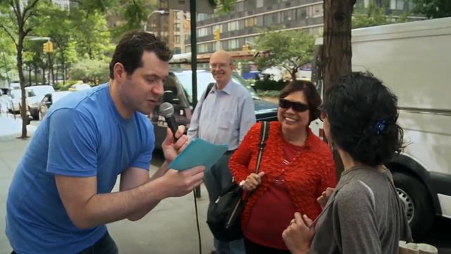 Billy On The Street - S02E05 - The Julia Robstacle Course, with Rachel Dratch смотреть онлайн