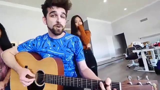 Daniel Gizmo song to Regina Ginera (By Regina Ginera) смотреть онлайн