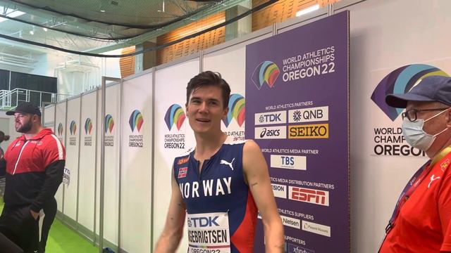 Jakob Ingebrigtsen has watched the LetsRun.com podcast and agrees mostly with Jonathan Gault смотреть онлайн