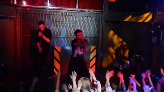 Johnyboy-Не могу дружить смотреть онлайн