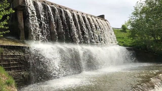 Водопад на реке Старая Кенка смотреть онлайн