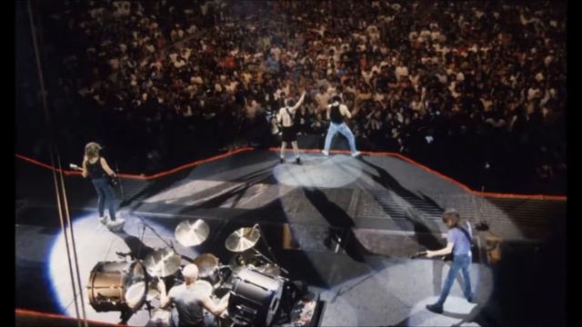 AC / DC - 01 - Thunderstruck (Los Angeles - 1991)