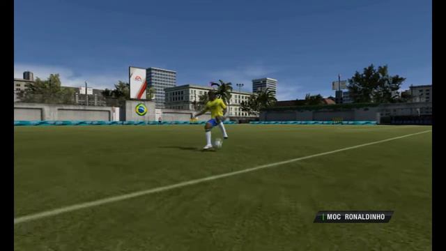 FIFA 12 TRICKS Ronaldinho смотреть онлайн