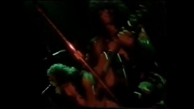 Led Zeppelin - Bron-Y-Aur Stomp - Earl's Court 05-24-1975 Part 12 смотреть онлайн