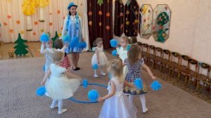 Танец "Капельки" мл.группа Детский сад № 3 г.Новошахтинск