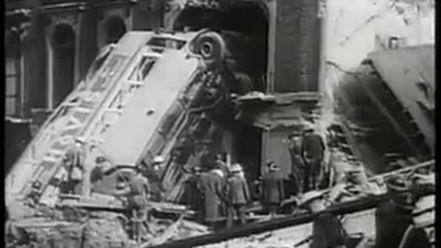 1.10 In Westminster Abbey смотреть онлайн
