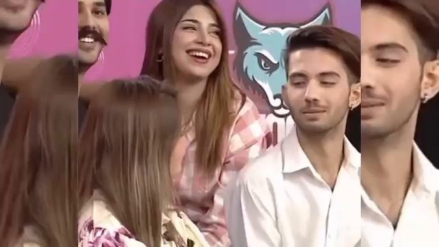 Faysal Qureshi Caught Shaeer Hafsa & Mj Ahsan And Madiha Khan While Being Romantic On Show 😁 смотреть онлайн