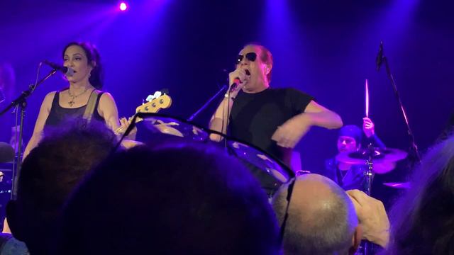 Graham Bonnet All Night Long смотреть онлайн