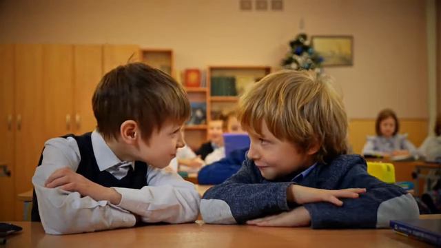 ЛЮБИМЦЫ МЛ смотреть онлайн