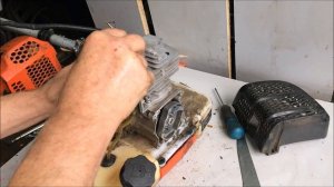 Бензо_триммер ,,Хаммер 520 частично ,,заклинил,,!)