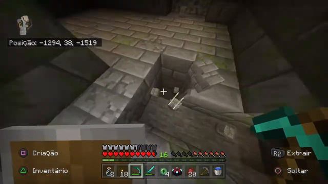 The weirdest Minecraft Stronghold generation ever! смотреть онлайн