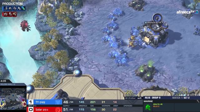 Flying Barracks into Enemy base? - Starcraft 2 CHEESE смотреть онлайн