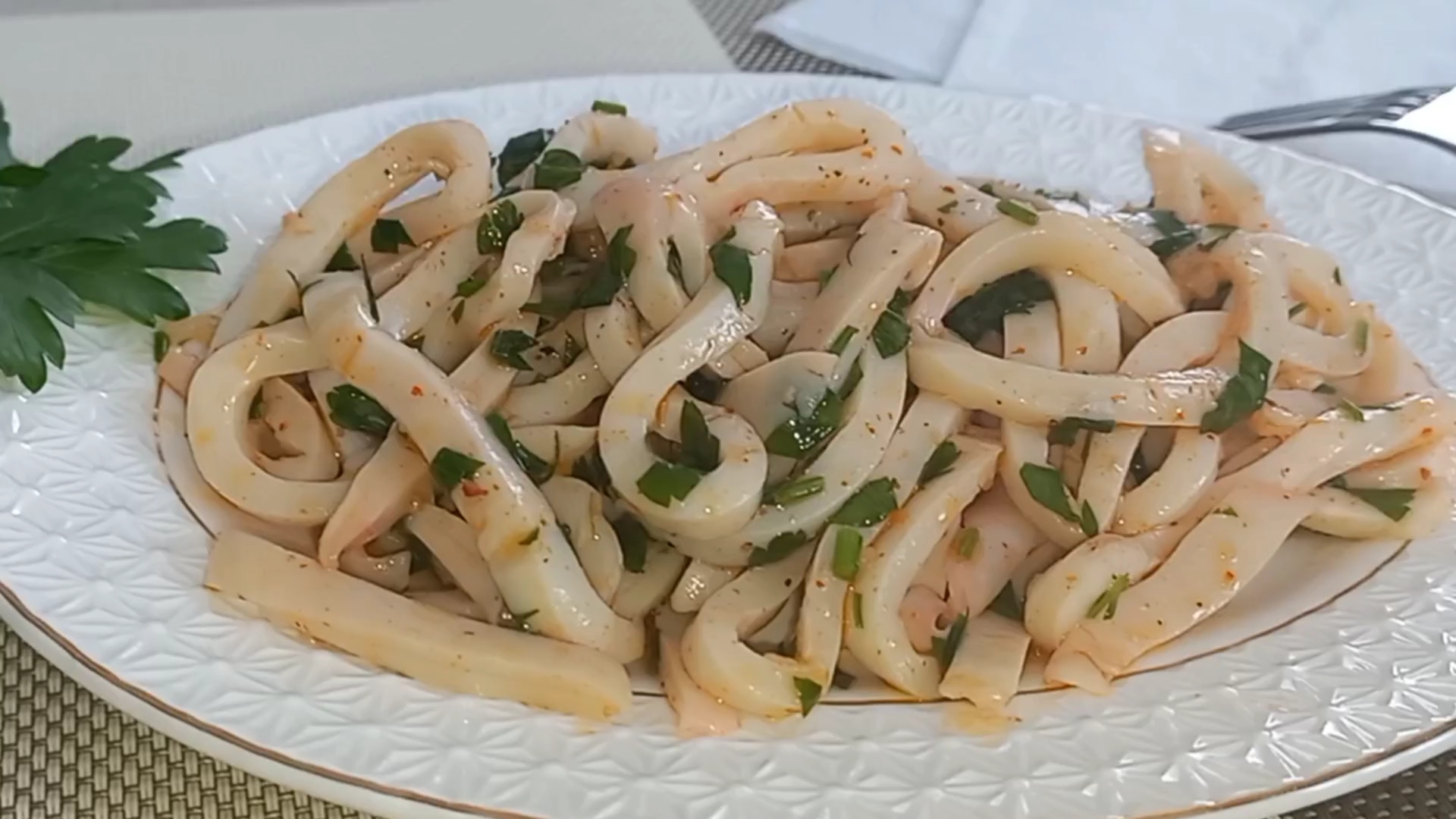 Невероятно Нежный САЛАТ из КАЛЬМАРОВ смотреть онлайн