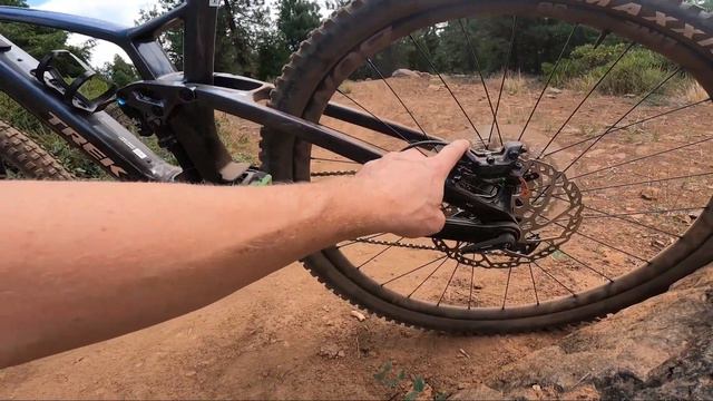 Trek Fuel EXe (Electric Mountain Bike) Buyer’s Guide смотреть онлайн