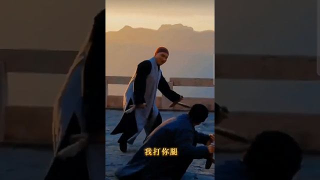 Shaolin Pair Guai (Tonfa) By The Monk Shi De Jian